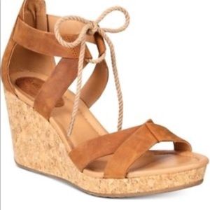 Sperry Wedges size 9 M